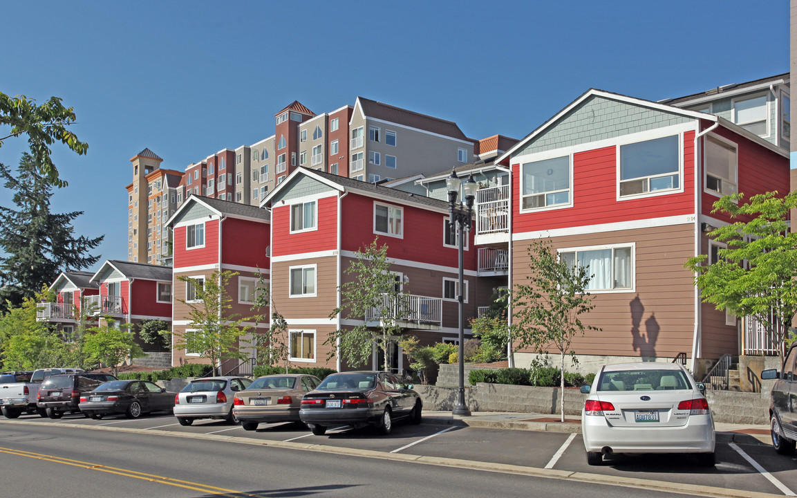 Broadway Five Apartments in Tacoma, WA - Foto de edificio