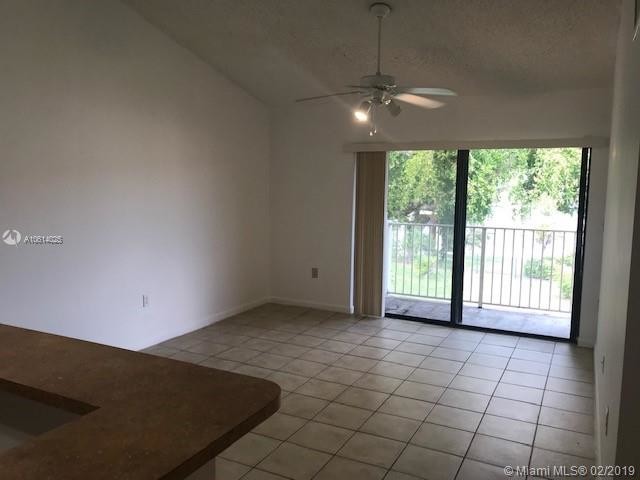 7155 NW 179th St-Unit -311 in Hialeah, FL - Building Photo - Building Photo