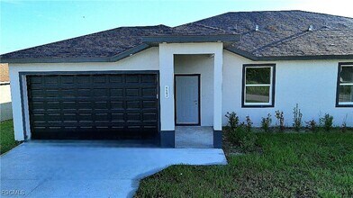 4500-4502 22nd St SW in Lehigh Acres, FL - Building Photo - Building Photo