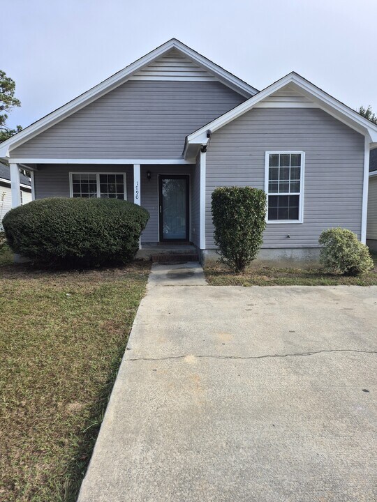 1790 Wayland Park Dr in Valdosta, GA - Building Photo