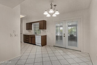 16828 N 108th Ave in Sun City, AZ - Building Photo - Building Photo