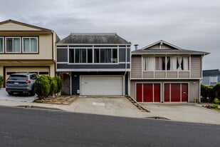 215 Lausanne Ave in Daly City, CA - Building Photo