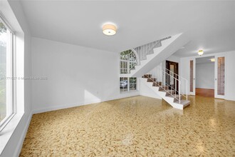 1240 Ortega Ave in Coral Gables, FL - Building Photo - Building Photo