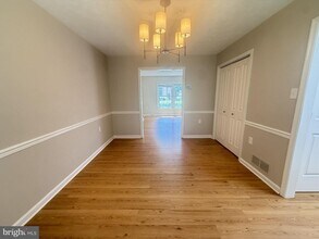 824 Appleseed Ct in Winchester, VA - Building Photo - Building Photo