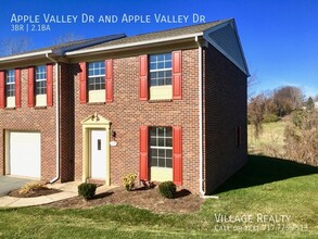 1102 Apple Valley Dr in Red Lion, PA - Building Photo - Building Photo