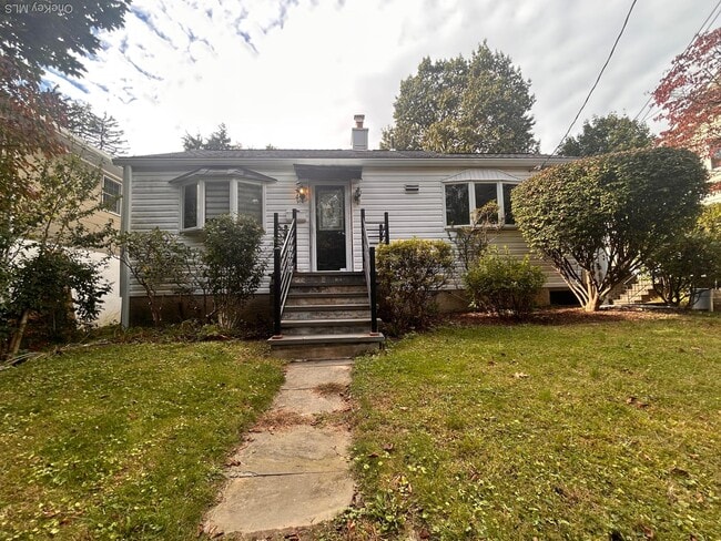 21 Lenox Ave