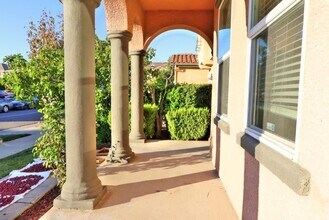 2946 Trap Rock Way in Sacramento, CA - Building Photo - Building Photo