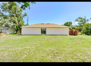 1281 Barber St in Sebastian, FL - Building Photo - Building Photo