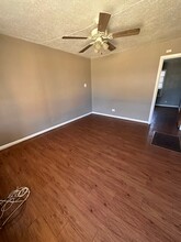 The Virginian Apartments in Borger, TX - Building Photo - Building Photo