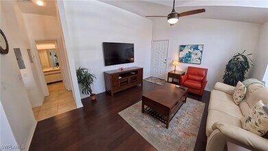 13211 Whitehaven Ln, Unit 1505 in Ft. Myers, FL - Building Photo - Building Photo