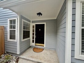 7755 Mystic Point Ct E in Jacksonville, FL - Building Photo