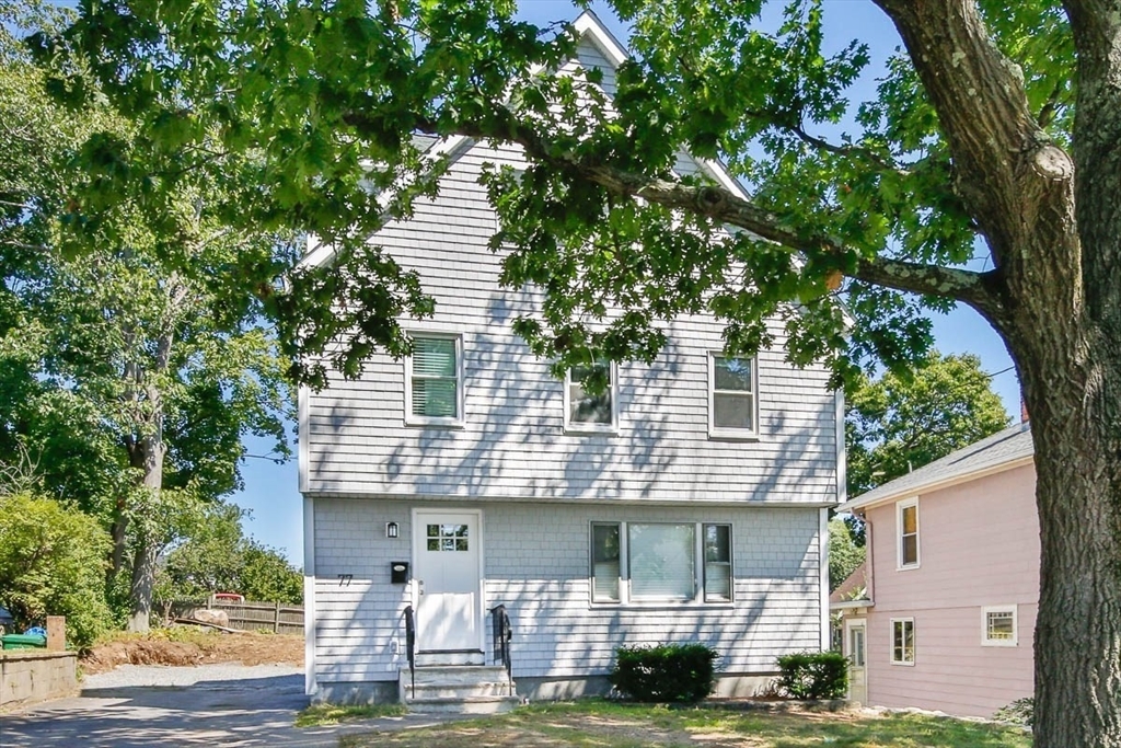 77 Rock Glen Cir in Medford, MA - Building Photo