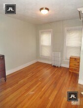 33A Harvard St in Brookline, MA - Foto de edificio - Building Photo