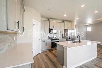 17921 E 94th Ave in Commerce City, CO - Building Photo - Building Photo