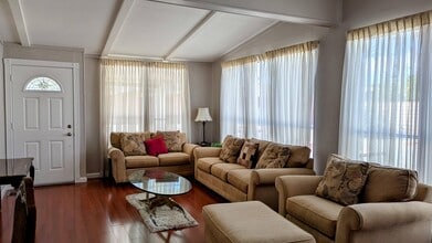 73530 Red Cir in Palm Desert, CA - Foto de edificio - Building Photo