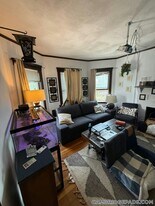 9 Roberts Rd, Unit 3 in Cambridge, MA - Building Photo