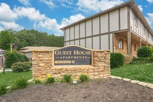 Guest House in Rome, GA - Building Photo