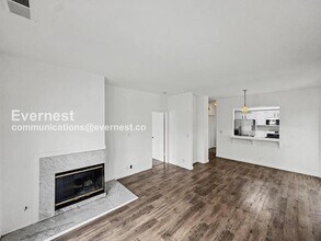 1424 Market St in Oakland, CA - Building Photo - Building Photo