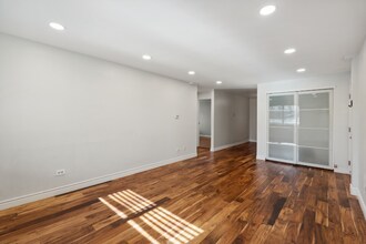 65 N Clarkson St in Denver, CO - Building Photo - Building Photo
