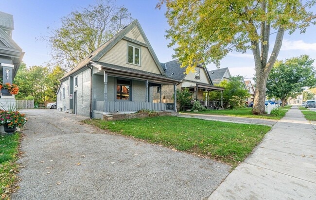 7 Marmora St in London, ON - Building Photo - Building Photo