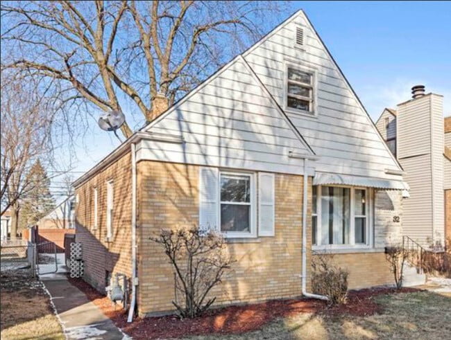 36 166th Pl in Calumet City, IL - Building Photo - Building Photo