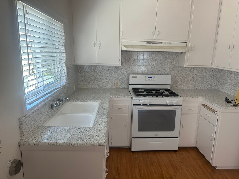 2410 S Carolina St, Unit C in San Pedro, CA - Foto de edificio