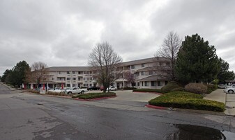 Longmont Regent Apartments