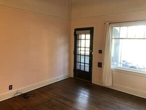 3409 SE 22nd Ave in Portland, OR - Building Photo - Building Photo