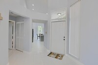 2475 NW 66th Dr in Boca Raton, FL - Building Photo - Building Photo