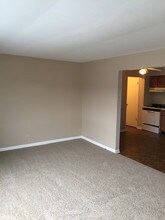 9841 S Harlem Ave-Unit -2E in Chicago Ridge, IL - Building Photo - Building Photo