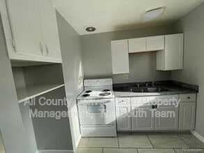 9597 E 19th Ave, Unit 6 in Aurora, CO - Foto de edificio - Building Photo