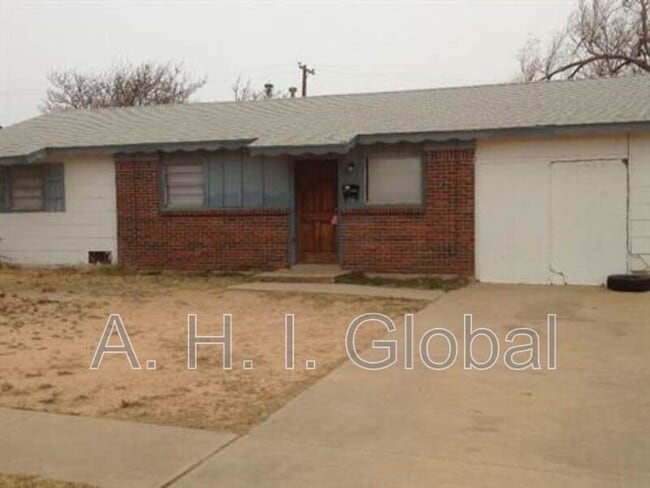 property at 2417 N Wilson St