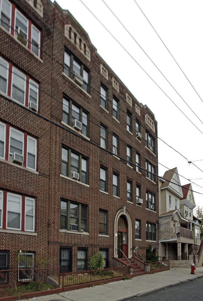 52 Newkirk St in Jersey City, NJ - Foto de edificio - Building Photo