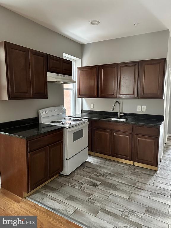 5113 Chester Ave in Philadelphia, PA - Building Photo - Building Photo