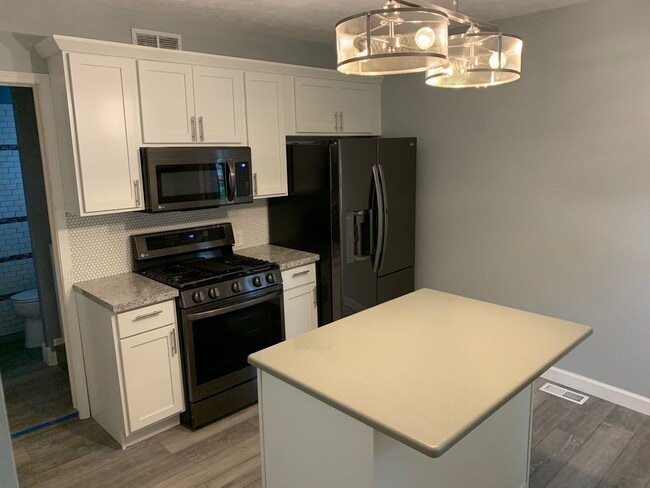 property at 624 Veto St NW