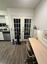 2005 Glen Allen St in Austin, TX - Foto de edificio - Building Photo