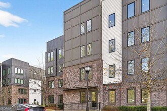 377 Grant Cir SE, Unit 1712 in Atlanta, GA - Building Photo - Building Photo