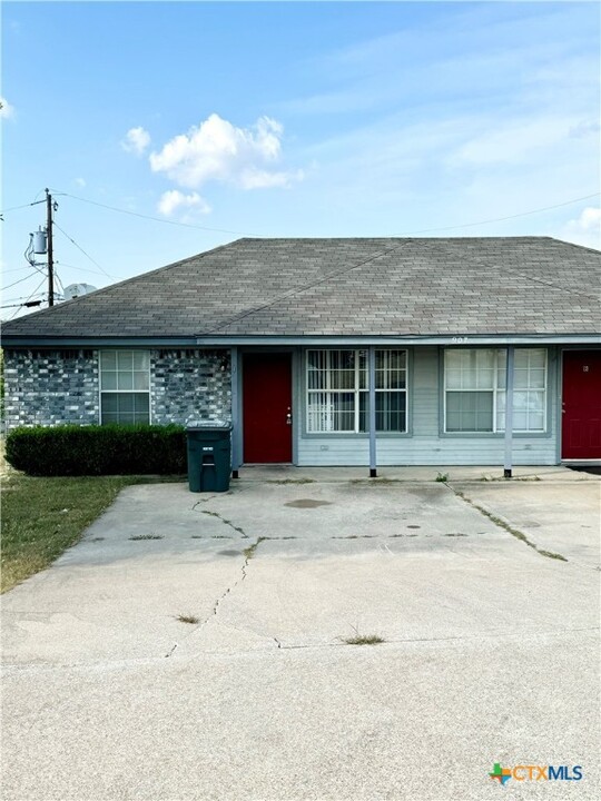 907 North Dr in Copperas Cove, TX - Foto de edificio