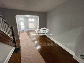 2125 Cliftwood Ave in Baltimore, MD - Building Photo - Building Photo