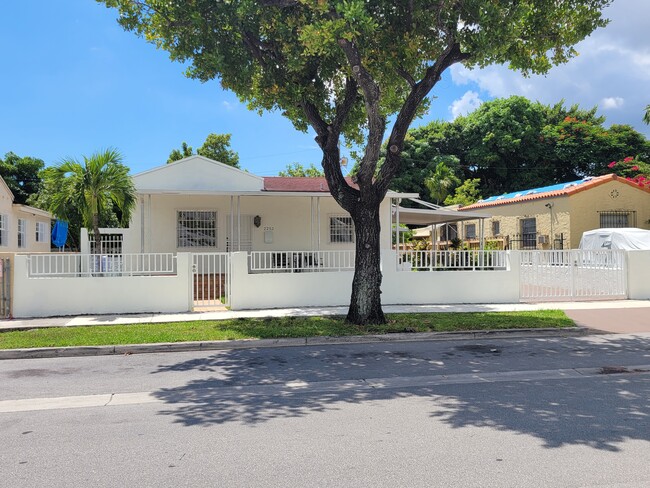 property at 2252 SW 10th St