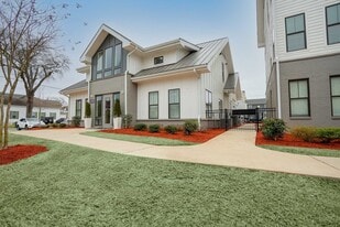 My House on 13th in Tuscaloosa, AL - Building Photo