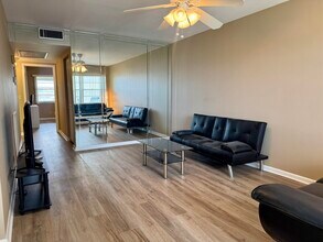 4019 Lincoln A in Boca Raton, FL - Building Photo - Building Photo