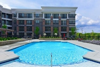Latitude at Deerfield in Mason, OH - Building Photo - Building Photo