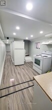 3 Holmesdale Crescent in Toronto, ON - Building Photo - Building Photo