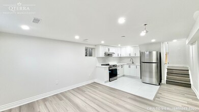 2-2 Burrells Rd in Ajax, ON - Building Photo - Building Photo