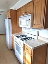 990 Clearview Dr in Monaca, PA - Foto de edificio - Building Photo