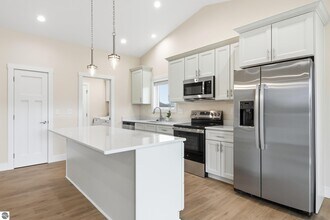 4499 La Marche Cir in Traverse City, MI - Building Photo - Building Photo