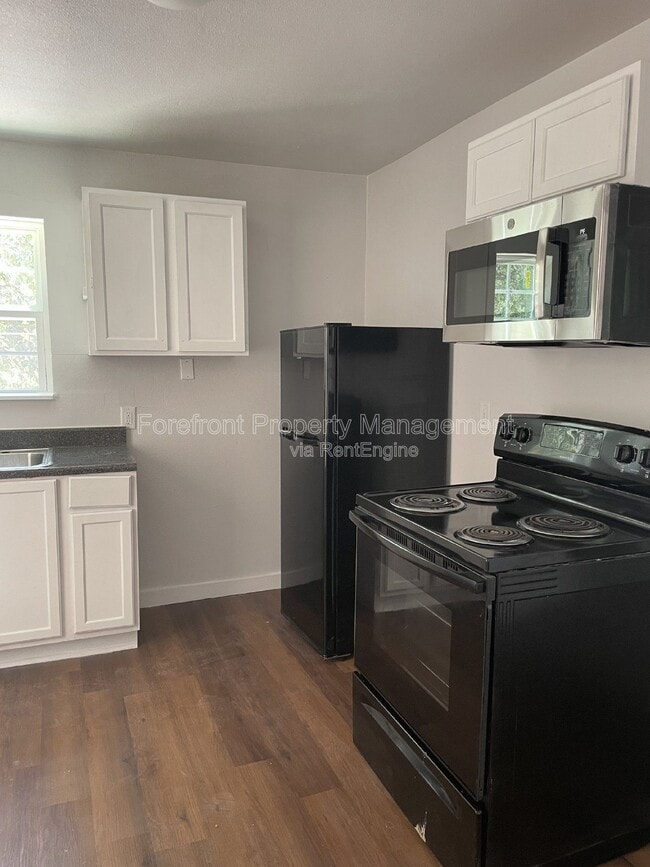 4818 Monterey St in San Antonio, TX - Building Photo - Building Photo