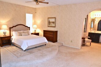 10442 W Avalon Dr in Avondale, AZ - Building Photo - Building Photo