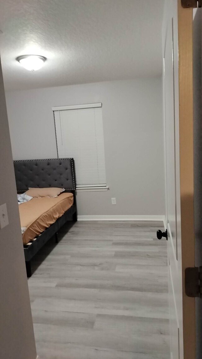 6610 Caspian Dr in Lakeland, FL - Building Photo - Building Photo